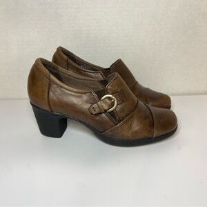 Earth Origins Brown Leather Mclean Healed Shoe Size 6M